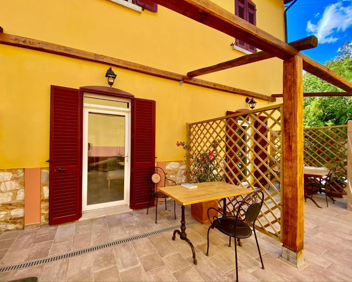 La Fucinaia Pet Friendly B&B Campiglia Marittima Exterior foto